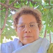 Professeur donne des cours à distance arabe français
